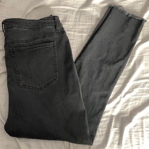 High Rise Curvy Ankle Skinny jeans